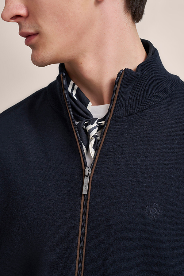 ΖΑΚΕΤΑ BUGATTI - 390 ΜΠΛΕ